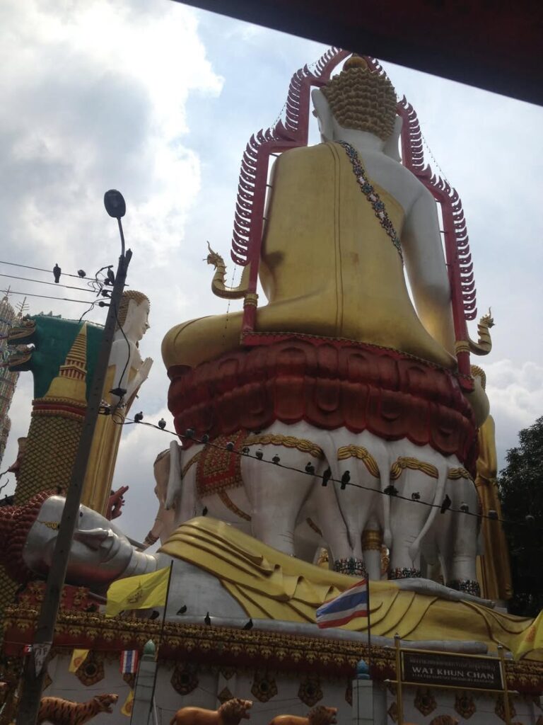 The Iconic Longtail Boat: An Introduction