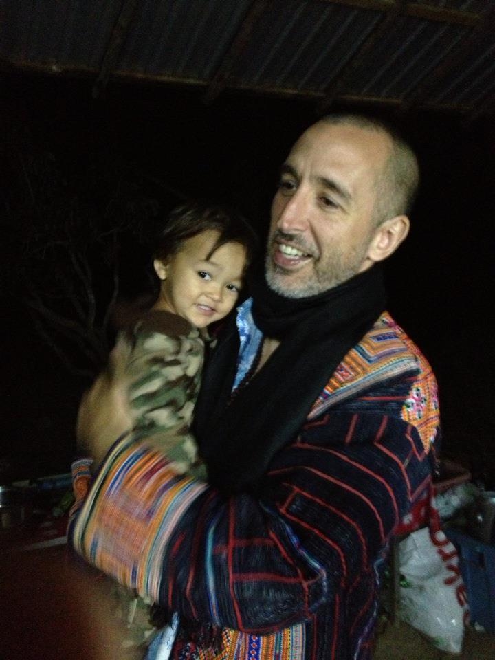 Night Time at the Farm, Chaing Ray