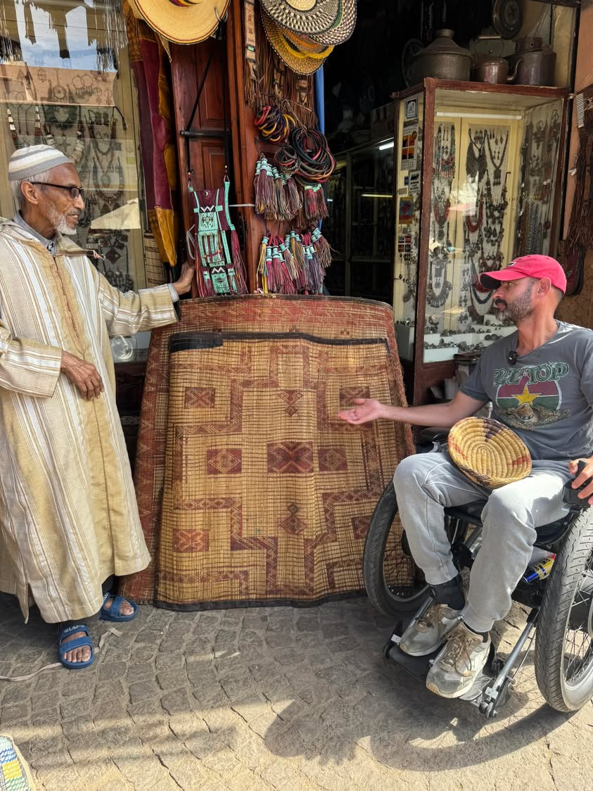 How to Handle Street Shopping in Morocco (Without Losing Your…