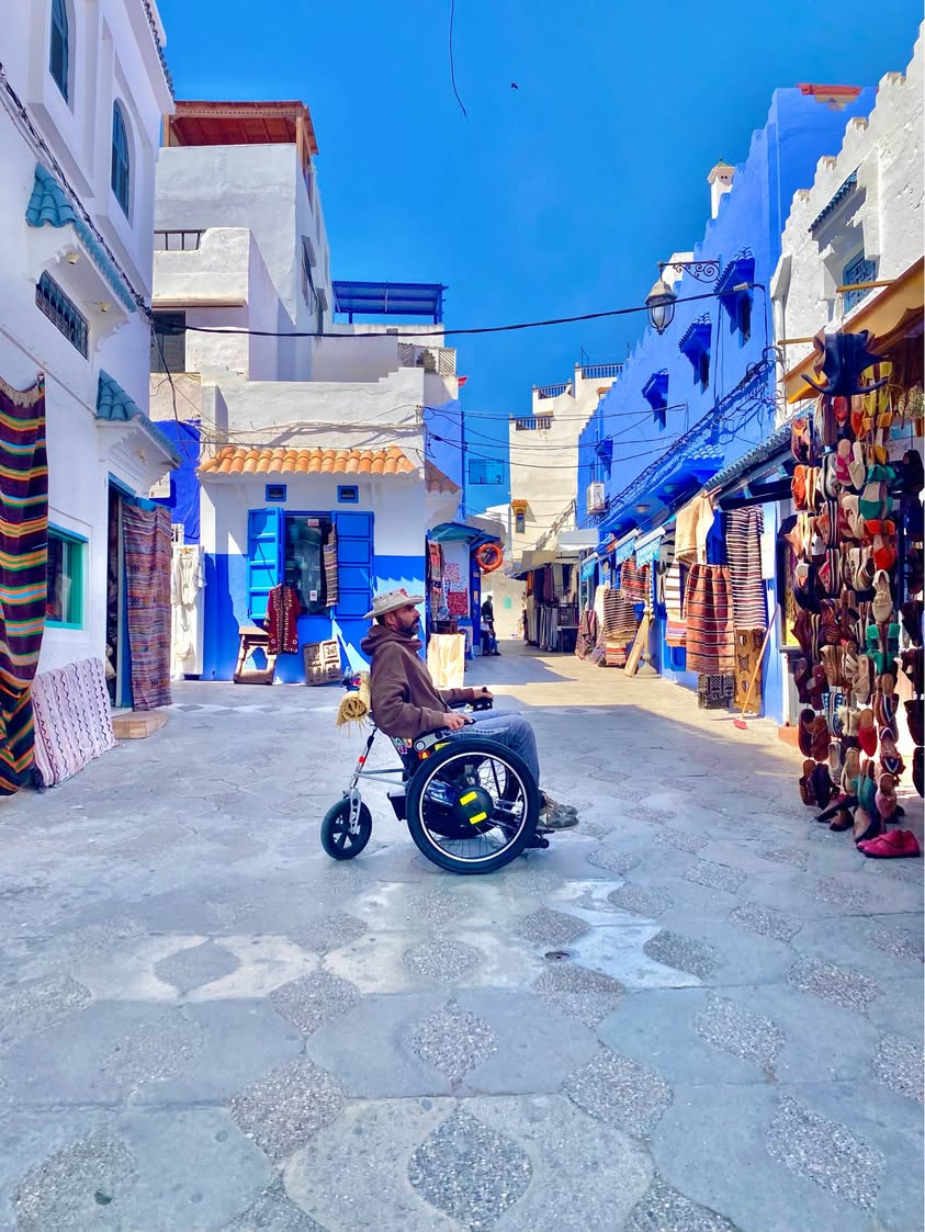 The first thing I saw were the colours. Painted like…