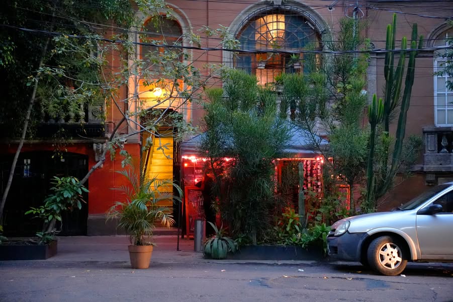 Colors of Mexico City. #trekinetic #wheelchairaccessibletravel